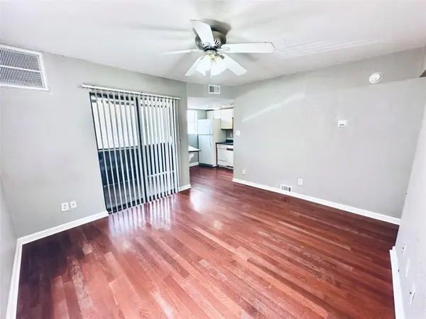2500 Burleson RD #209, Austin, TX 78741