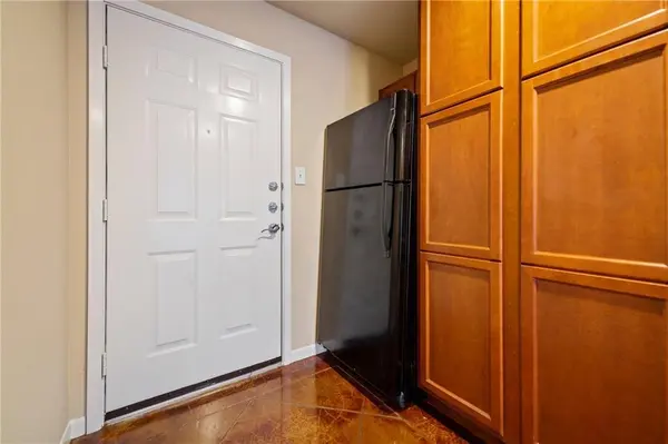 301 W 38th ST #106, Austin, TX 78705
