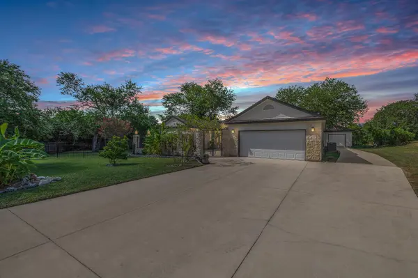 11808 Arnold LN, Austin, TX 78748