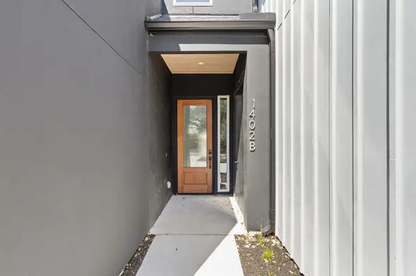 1402 Summit ST #B, Austin, TX 78741