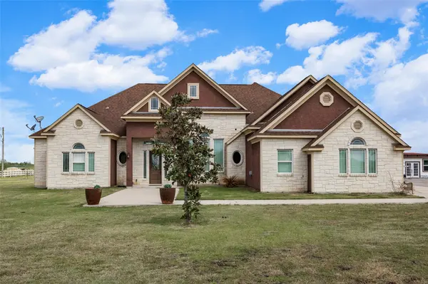 1050 Fm 619 RD, Taylor, TX 76574