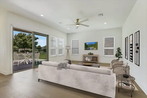 1809 Mazarro DR #11, Leander, TX 78641
