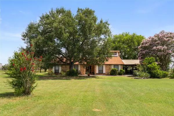 4911 Youngsford RD, Marion, TX 78124