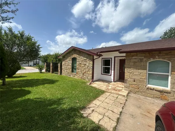 1909 Heathwood CIR, Round Rock, TX 78664
