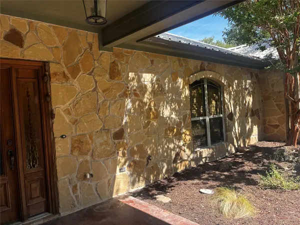 2072 County Road 1025, Lampasas, TX 76550