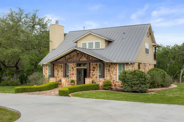 4292 N Us 83 HWY, Leakey, TX 78873