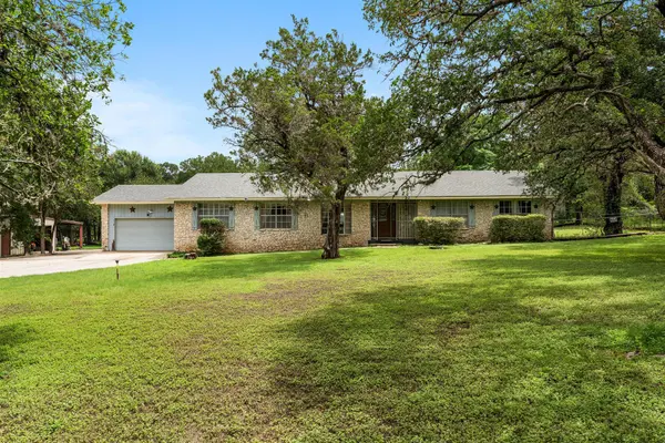 651 High Low DR, New Braunfels, TX 78132
