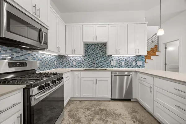 1003 Valdez ST #A, Austin, TX 78741