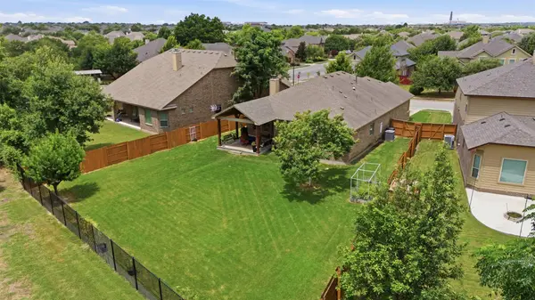 2705 San Milan PASS, Round Rock, TX 78665
