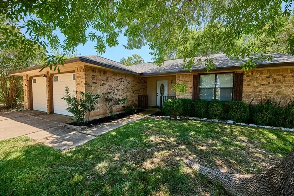 1105 Stratford CV, Round Rock, TX 78664