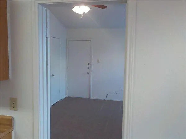 523 Cutty TRL #A, Lakeway, TX 78734