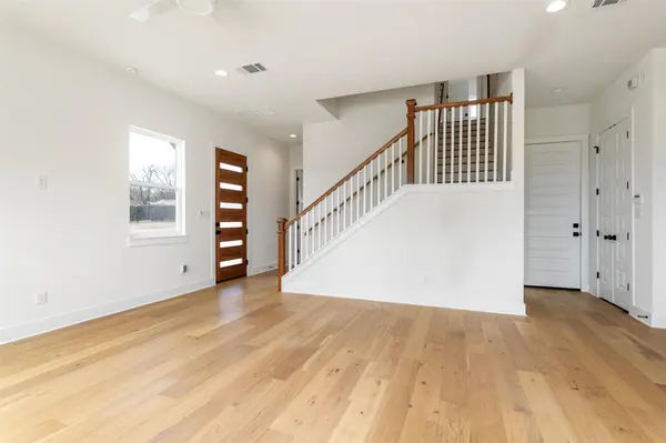 302 E 19.5 ST #302, Georgetown, TX 78626