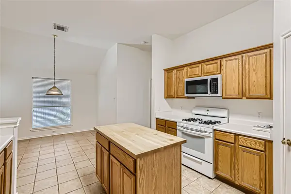 3948 Artesia BND, Round Rock, TX 78681