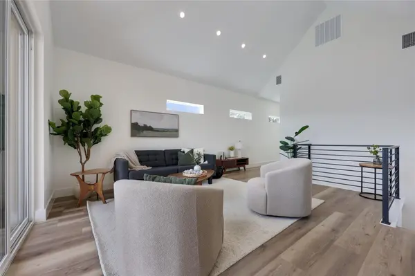 511 South Park DR #2, Austin, TX 78704