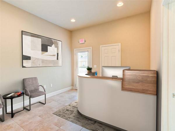 2301 S Bagdad RD #301, Cedar Park, TX 78613