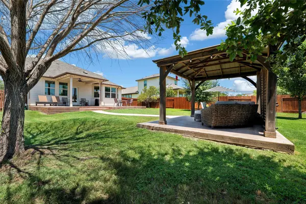 5621 San Michele ST, Round Rock, TX 78665