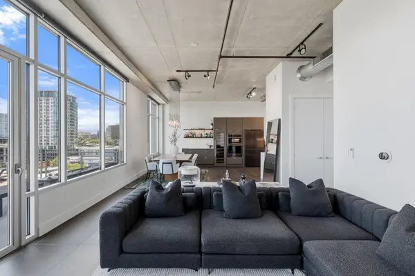 800 W 5th ST #1004, Austin, TX 78703