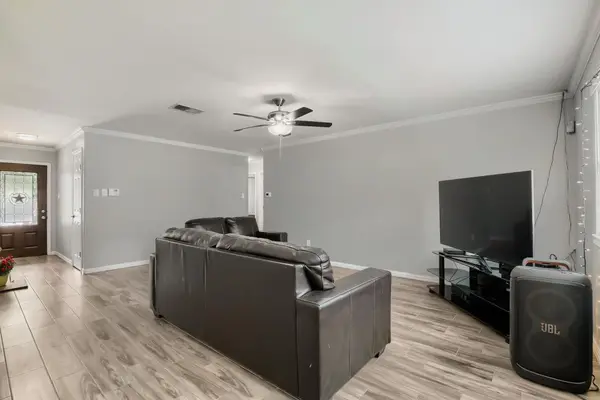 4801 Saguaro RD, Austin, TX 78744