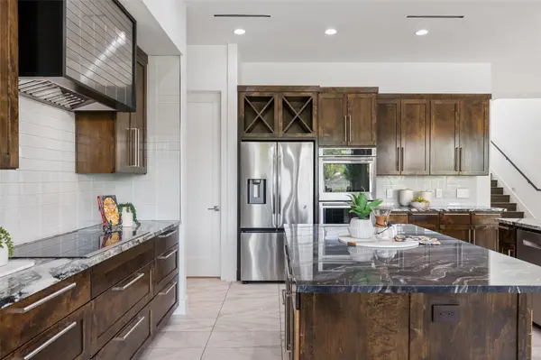 10804 Rush RD #2, Austin, TX 78732