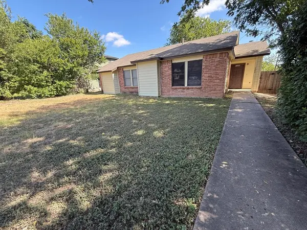 1200 Orchard Park CIR, Pflugerville, TX 78660