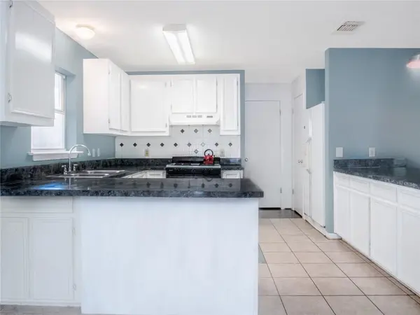 1107 Delano ST, Austin, TX 78721