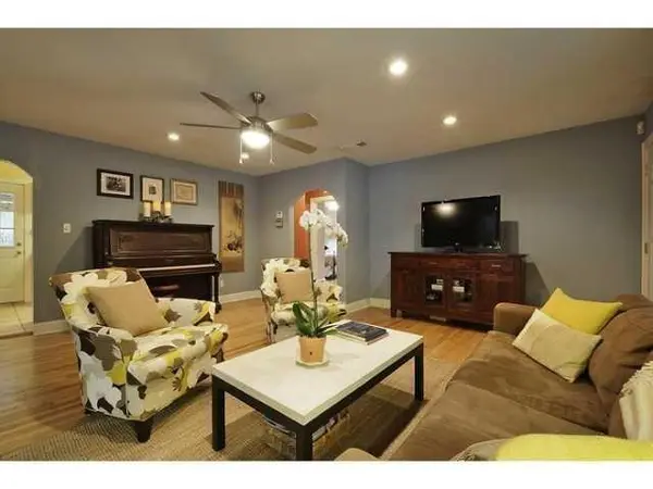 1404 Karen Ave, Austin, TX 78757