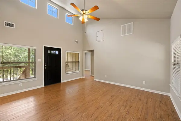 141 Cody CT, Canyon Lake, TX 78133