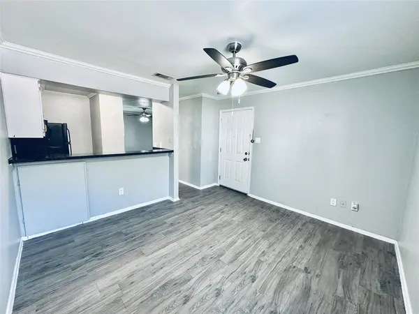 3702 S Second ST #118, Austin, TX 78704