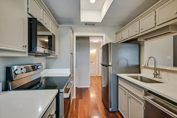 3840 Far West BLVD #103, Austin, TX 78731
