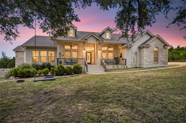 103 Peerman LN, Dripping Springs, TX 78620