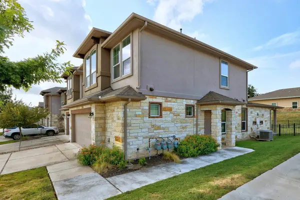 111 Homily DR, Pflugerville, TX 78660
