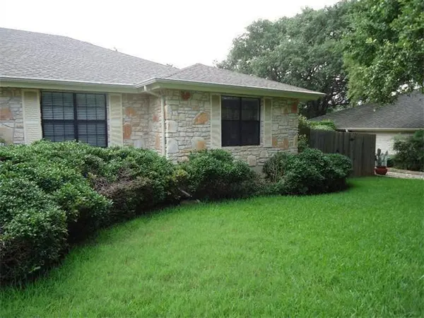9903 Grand Oak DR, Austin, TX 78750