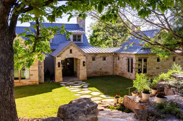 276 Hermosa RD SW, Hunt, TX 78024