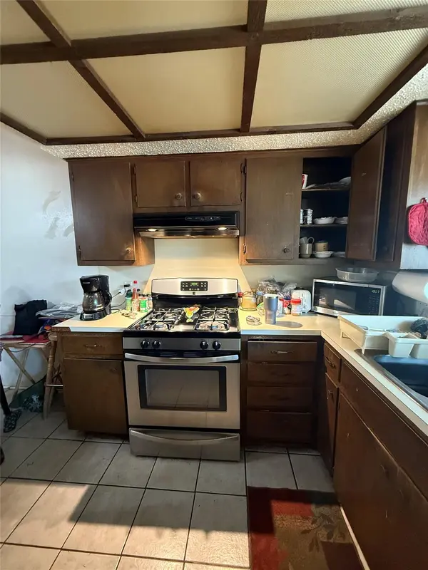 6604 Ashland DR, Austin, TX 78723