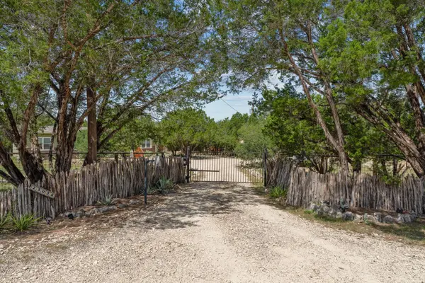 23038 Pedernales Canyon TRL, Spicewood, TX 78669