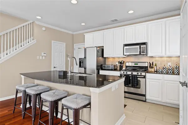 411 W St Elmo RD #24, Austin, TX 78745