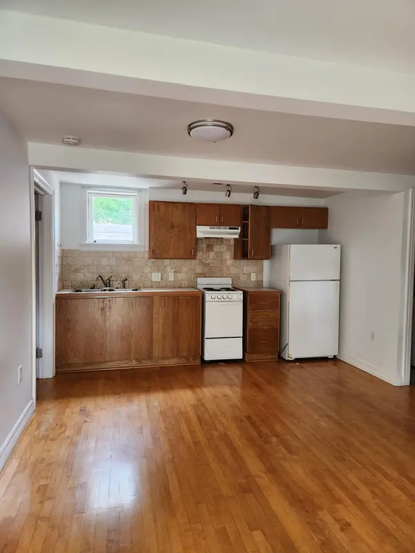206 E 34th ST #C, Austin, TX 78705
