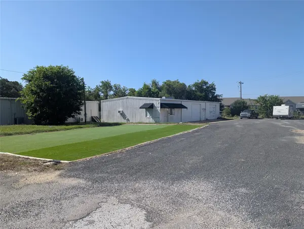 709 A & B and 711B Hwy 290 HWY, Dripping Springs, TX 78620