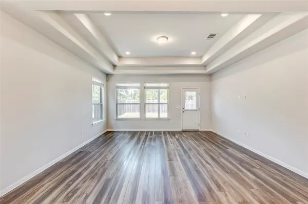 425 Arrowhead Vine ST, Leander, TX 78641