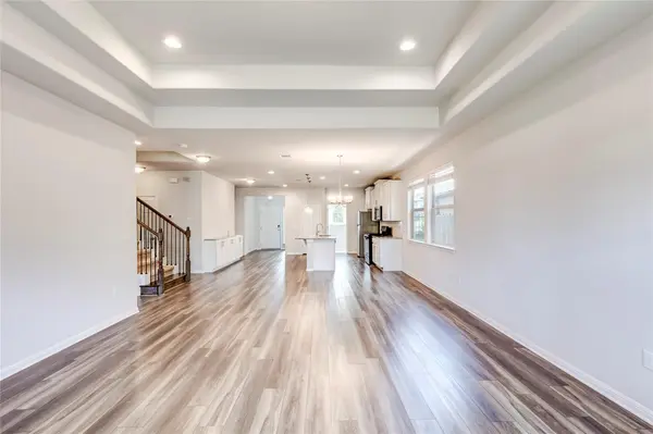 425 Arrowhead Vine ST, Leander, TX 78641