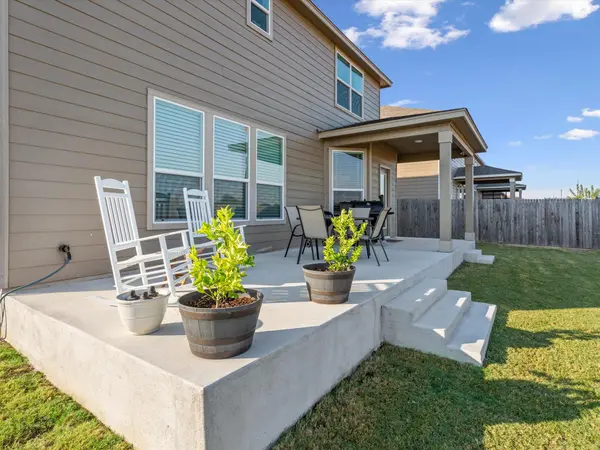 753 Bailey Park DR, Jarrell, TX 76537