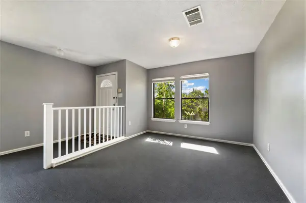 1347 Lakeside LOOP, Round Rock, TX 78665