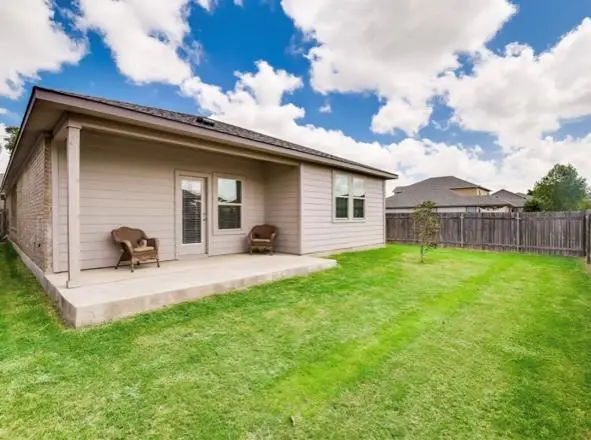185 Camden CV, Buda, TX 78610
