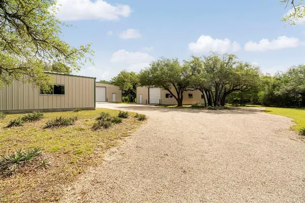 618 CR 156, Granger, TX 76530
