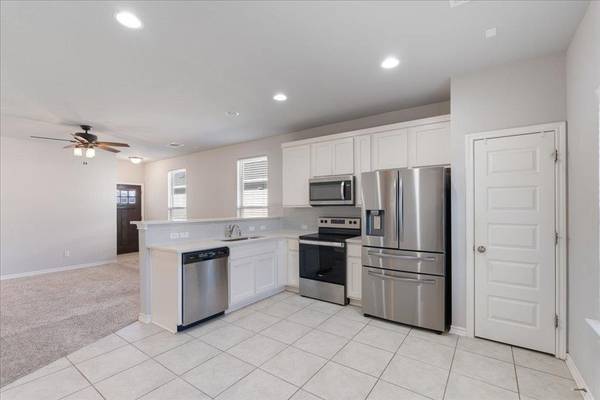 309 Trellis BLVD, Leander, TX 78641