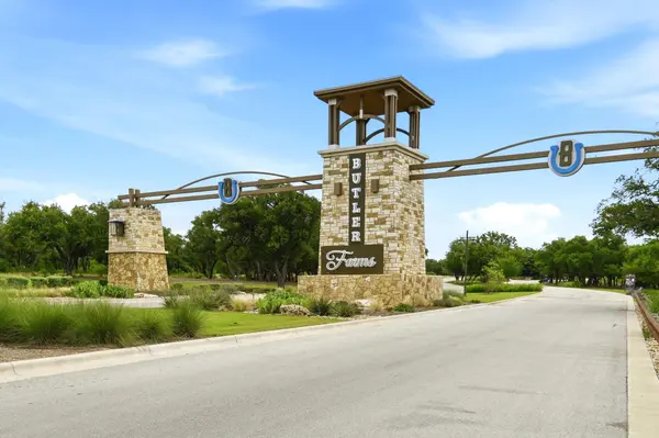 112 Prairie Song LN, Liberty Hill, TX 78642