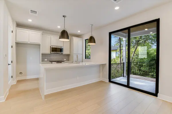 114 Lightsey RD #2, Austin, TX 78704