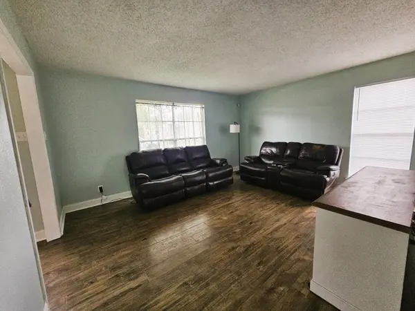 3303 Lake Charles Ave, Killeen, TX 76543
