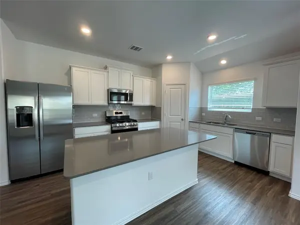 10717 Steinbeck DR, Austin, TX 78747