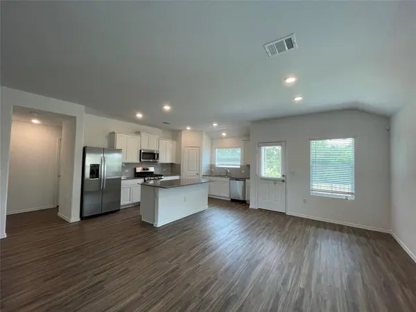 10717 Steinbeck DR, Austin, TX 78747